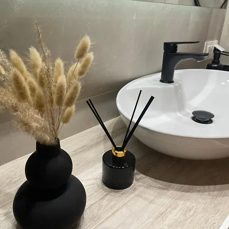 Jacuzzi Ladadika 公寓 塞萨洛尼基